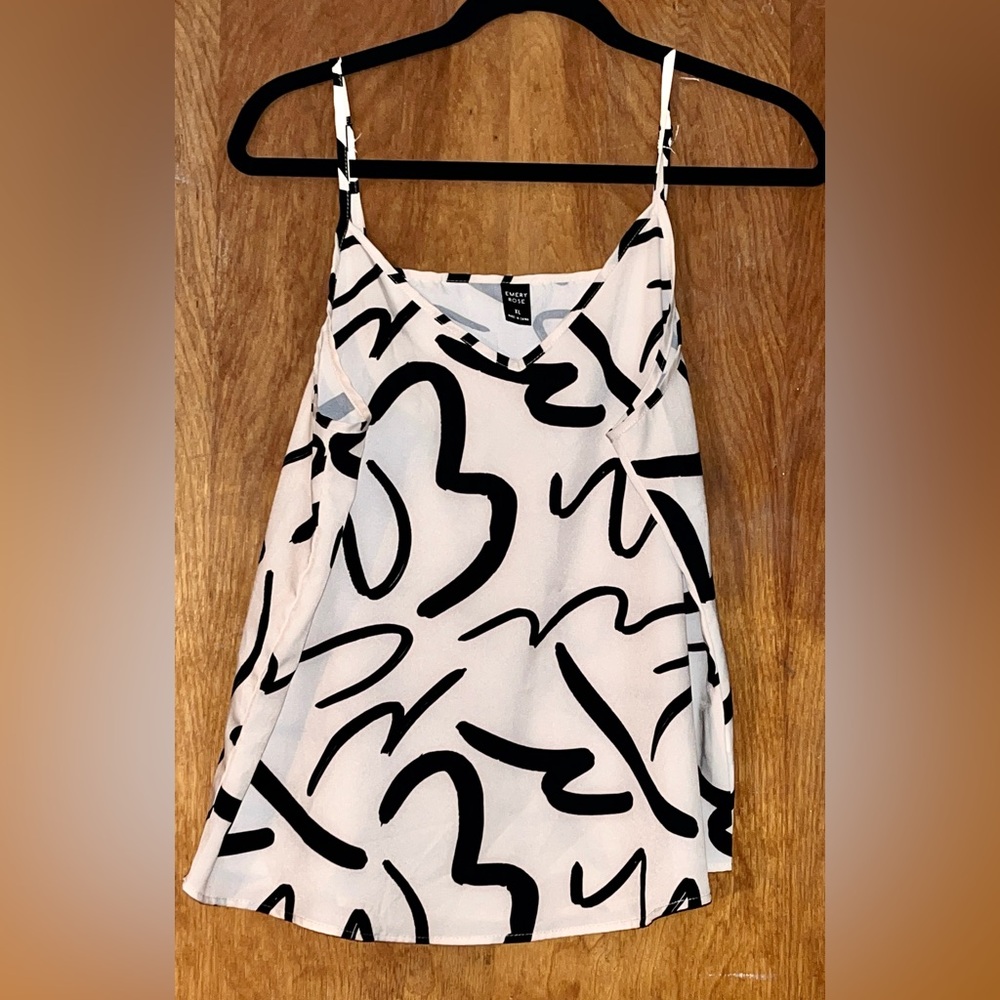 Emery Rose Black and Pink Graphic Camisole